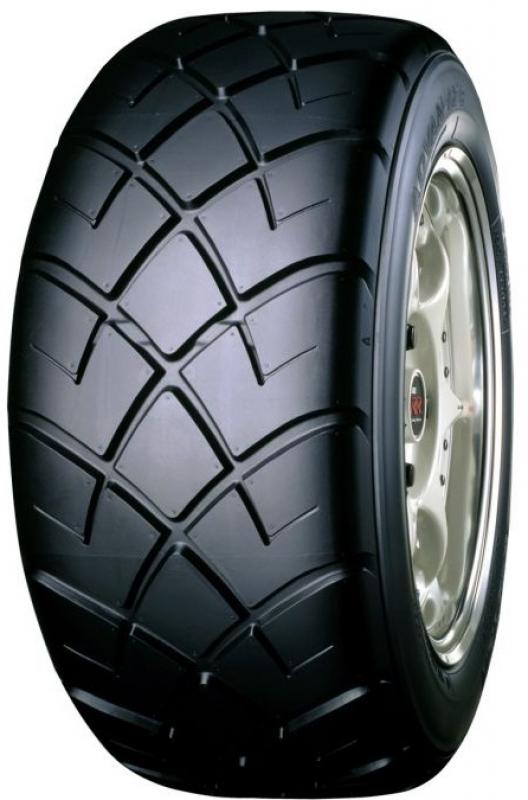 Yokohama ADVAN A032R 165/70 R10 72H